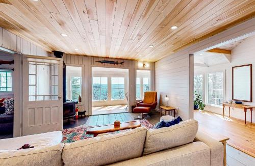 Rockport House | Cottage on the Coast