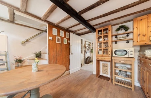 Malvern Cottage | Cottage On The Common