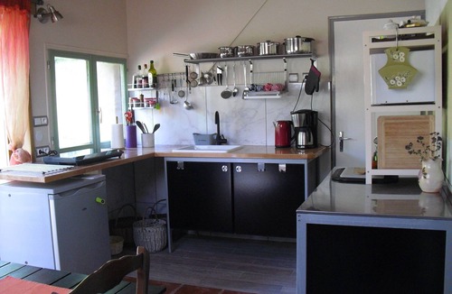 Fourbanne Cottage | Cottage on the edge of the Doubs River and bikeway Euro 6 'imperfect house'