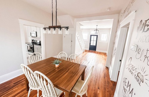 Rocky Mount Cottage | Cottage on the Hill