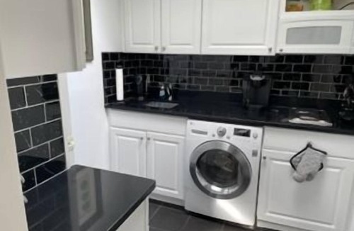 Pipes Cove Cottage | Cottage on the waterfront