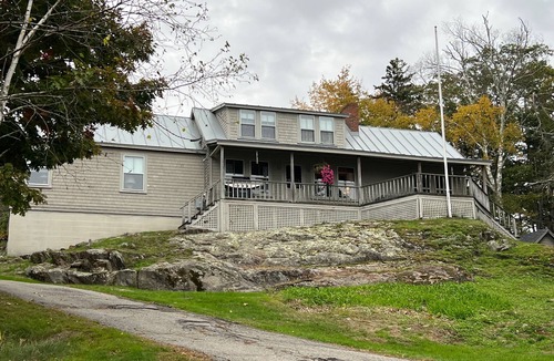 Friendship Cottage | Cottage overlooking Friendship Harbor