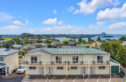 Tauranga Hotel | Cottage Park Thermal Motel