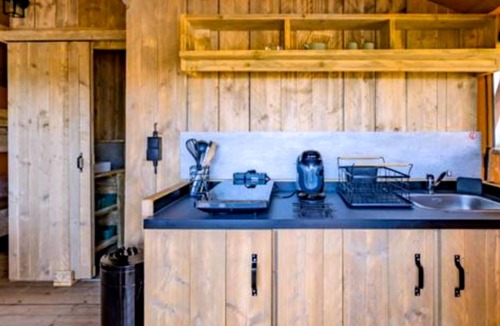 Saint-Thome House | COTTAGE PARKS MEDROSE Ecolodge tent with sanitary facilities