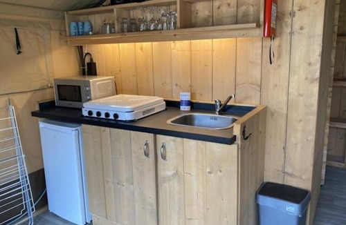 Saint-Thome House | COTTAGE PARKS MEDROSE Ecolodge tent with sanitary facilities
