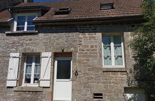 Saint-Pierre-Bellevue House | Cottage reflet de bonheur