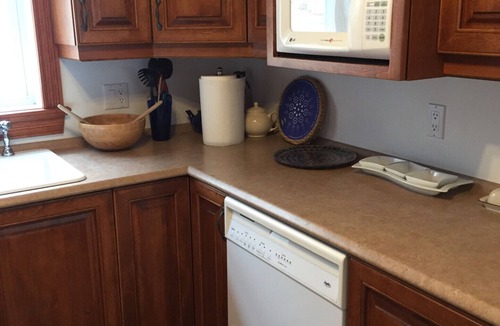 Stratford Cottage | Cottage - Rendez-vous 1046 (bord de l’eau 2 min, accès privé)