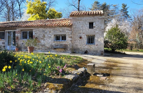 Tecou House | Cottage rental Gaillac countryside