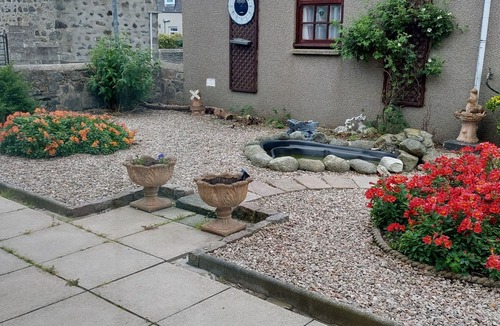 St Combs Cottage | Cottage right next to beach and golf course, a, bbq