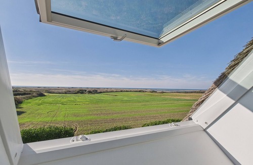 Treguennec House | Cottage- Sleeps 10 - Sea view