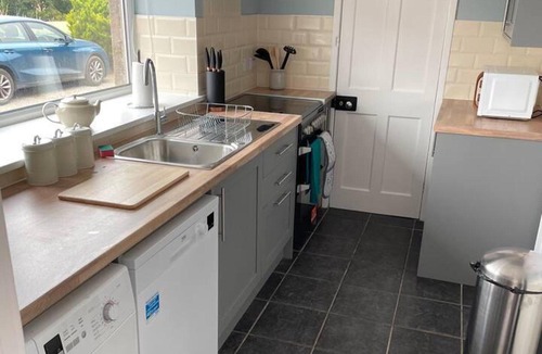 Berwick-upon-Tweed Cottage | Cottage - Sleeps 6 - Garden - Parking