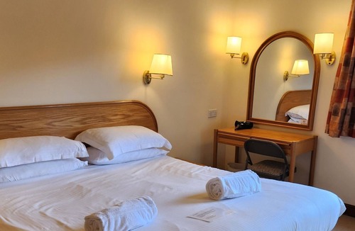 Backbarrow Cottage | Cottage - Sleeps 6 - Pet Friendly