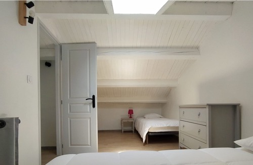 Les Assions House | Cottage sleeps 8 with swimming pool in southern Ardèche
