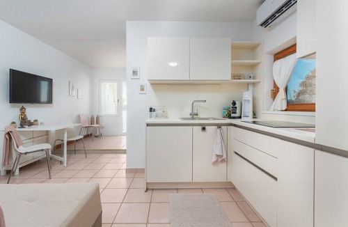 Cervar Porat House | Cottage Sunset in Cervar Porat