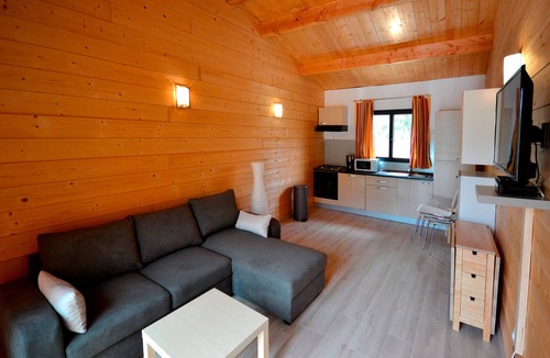 Camelas Cottage | Cottage surrounded by nature between sea and mountains