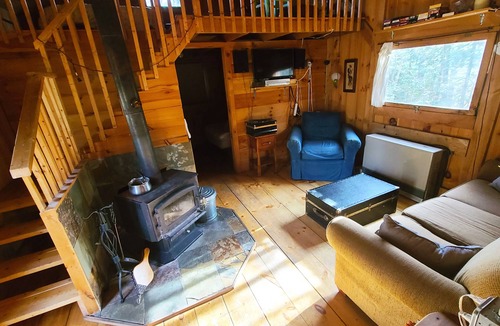 Jamaica Cottage | Cottage-Swim-Brook on Property-Views-Firepit-Woodstove-7 min to Stratton-Dogs OK