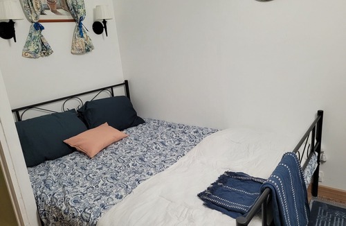 La Couture Boussey Bed & Breakfast | Cottage Tina: Peaceful Retreat in Nature