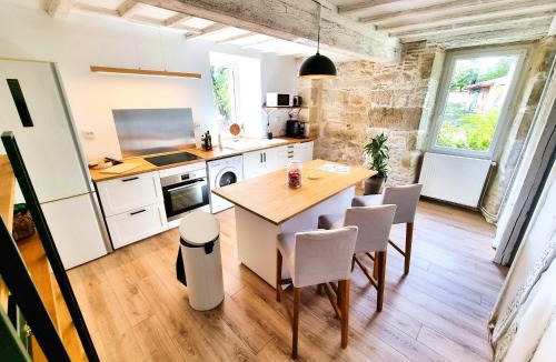 Aguts House | Cottage vue nature , Terrasse , Spa en option