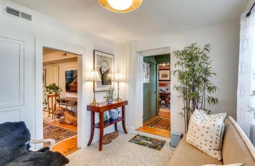 Leesburg's Old and Historic District House | Cottage w/Furnished Patio & Garden: Dtwn Leesburg