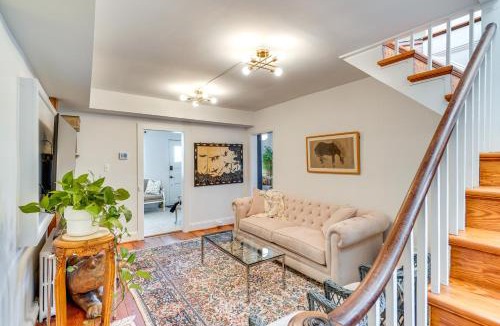 Leesburg's Old and Historic District House | Cottage w/Furnished Patio & Garden: Dtwn Leesburg