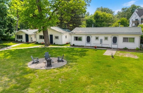 Whitmore Lake Cottage | Cottage W/Lake Access Unit 3