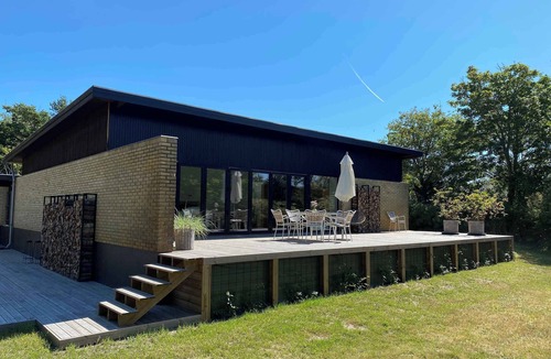 Læsø Villa | Cottage with 400 m to the water and the marina