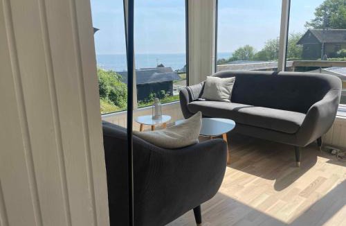 Sandkaas House | Cottage With A View- 5 Min From Beach