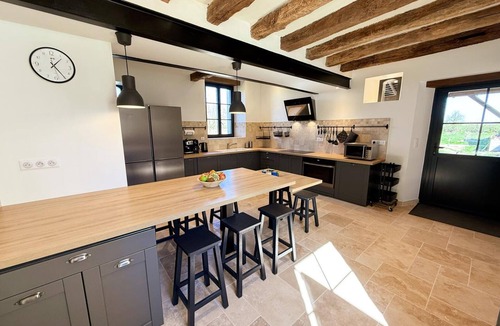 Le Louroux Cottage | Cottage with air conditioning - 9 guests