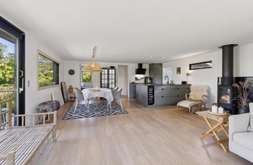 Skibby House | Cottage With Fjord View In Lovely Vellerup