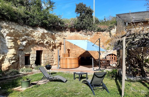 Louerre House | Cottage with nordic bath in the countryside between Angers and Saumur, 4 pers