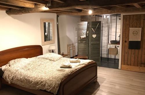 Meteren House | Cottage with hidden senses