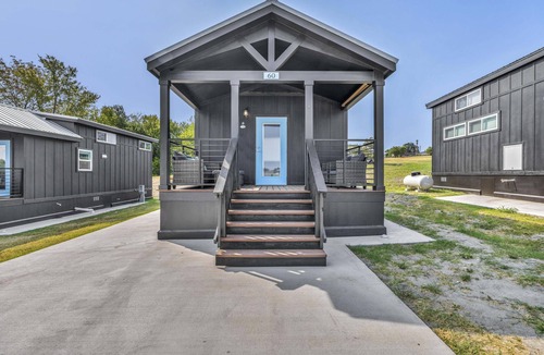 Brenham Cottage | Cottage with Loft - Includes 3 queen beds (one in master and 2 in loft), a fully equipped kitchen, dining area, private bath and shower, TVs, Wifi, all utilities, access to all resort amenities. Pets are not permitted in this cottage.