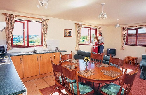 Llanybri Cottage | Cottage with one double.