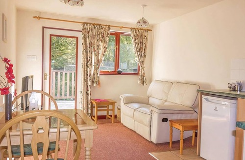 Llanybri Cottage | Cottage with one double and one twin.