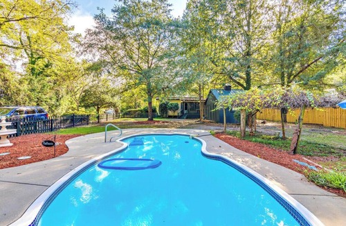 St. George Cottage | Cottage with private pool.