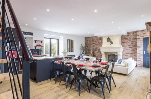 Angoville-sur-Ay Cottage | Cottage with Private Pool, Spa and Garden in Lessay