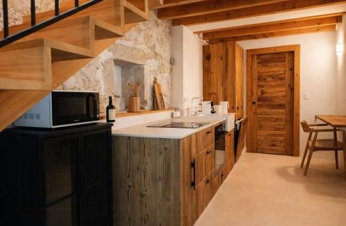 Conjux House | Cottage With Sauna By Lake Bourget