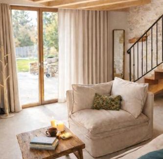 Conjux House | Cottage With Sauna By Lake Bourget