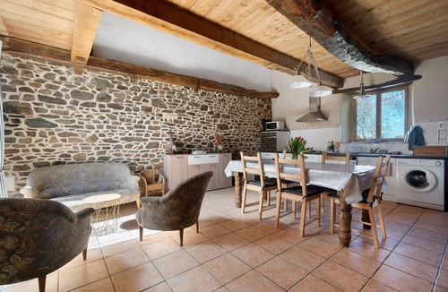 Saint-Thual House | Cottage with Shared Indoor Pool