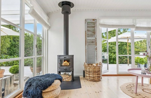 Ordrup House | Cottage with unique outdoor surroundings in Ordrup