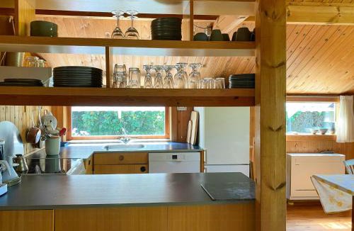 Sjllands Odde House | Cottage With Wilderness Bath Near Beach At Odden