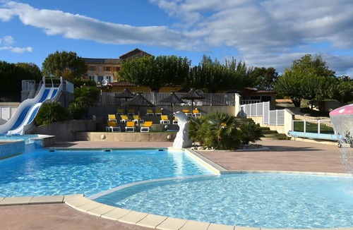 Montreal House | Cottages 4 people