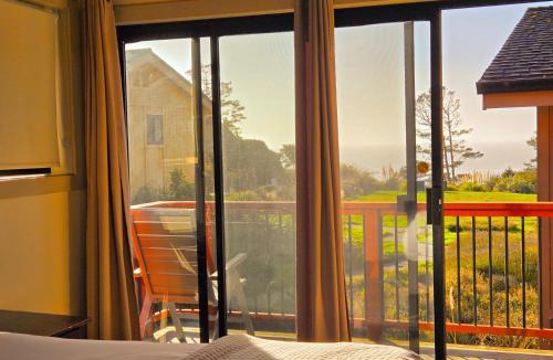 Little River Hotel | Cottages at Little River Cove
