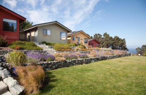 Little River Hotel | Cottages at Little River Cove