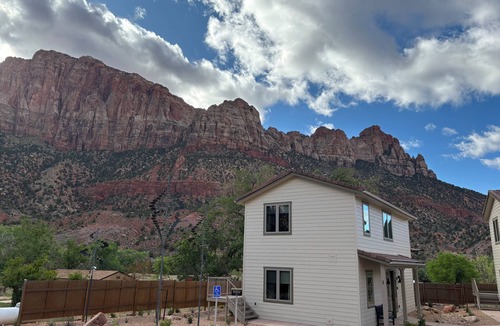Zion National Park South Entrance Apartment | Cottages at Worthington Gallery