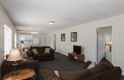 Kiska Beach Cottage | Cottages Christian Retreat