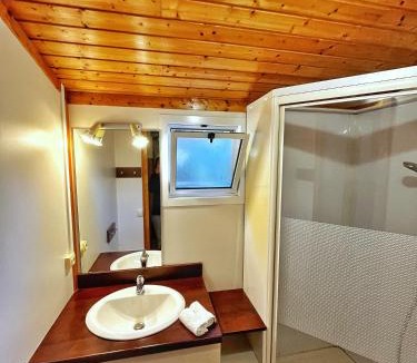 Beynat Resort | Cottages du Lac de Miel