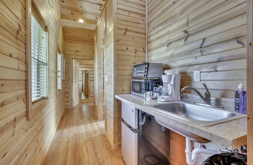 Okoboji House | Cottages inspired by the performing arts heritage of Okoboji Summer Theatre