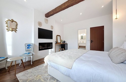 Villepinte Bed & Breakfast | Cottages Occitans-Chambres d'hôtes near Castelnaudary and the Canal du Midi