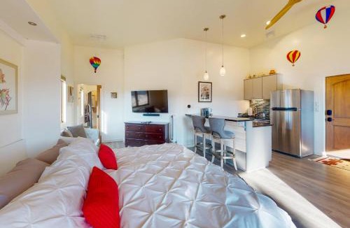 Taos Hotel | Cottam Pines B - Permit #9228